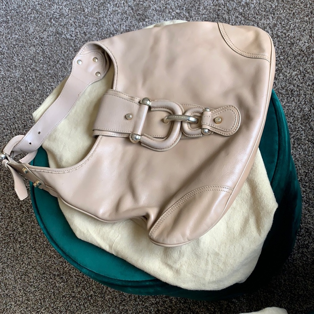 Burberry tan leather purse